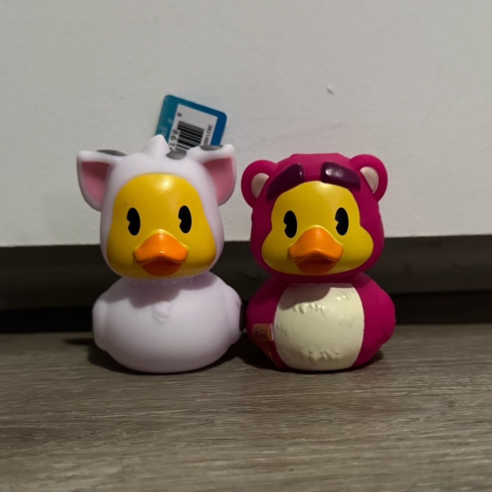 Disney Baby Bath Toy Set Pua Lotso Rubber Duck Toddler NWT